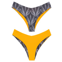 Load image into Gallery viewer, Women Swimsuits Printed Set
